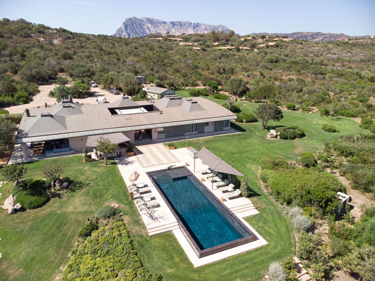 Villa Salina Bamba luxury villa rental on Sardinia 04 The Luxury Travel Book