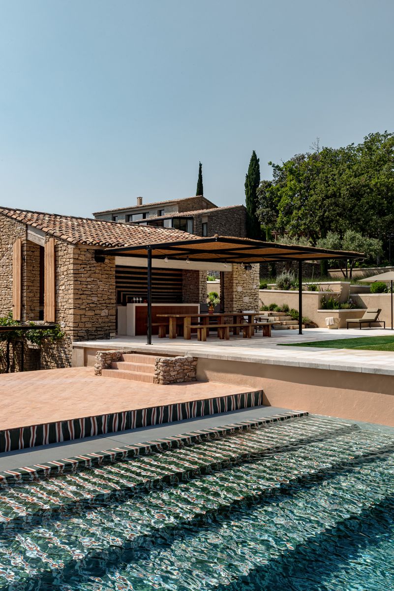 Les Hauts de Gordes Luxury Villa Rental - Provence 84 The Luxury Travel Book