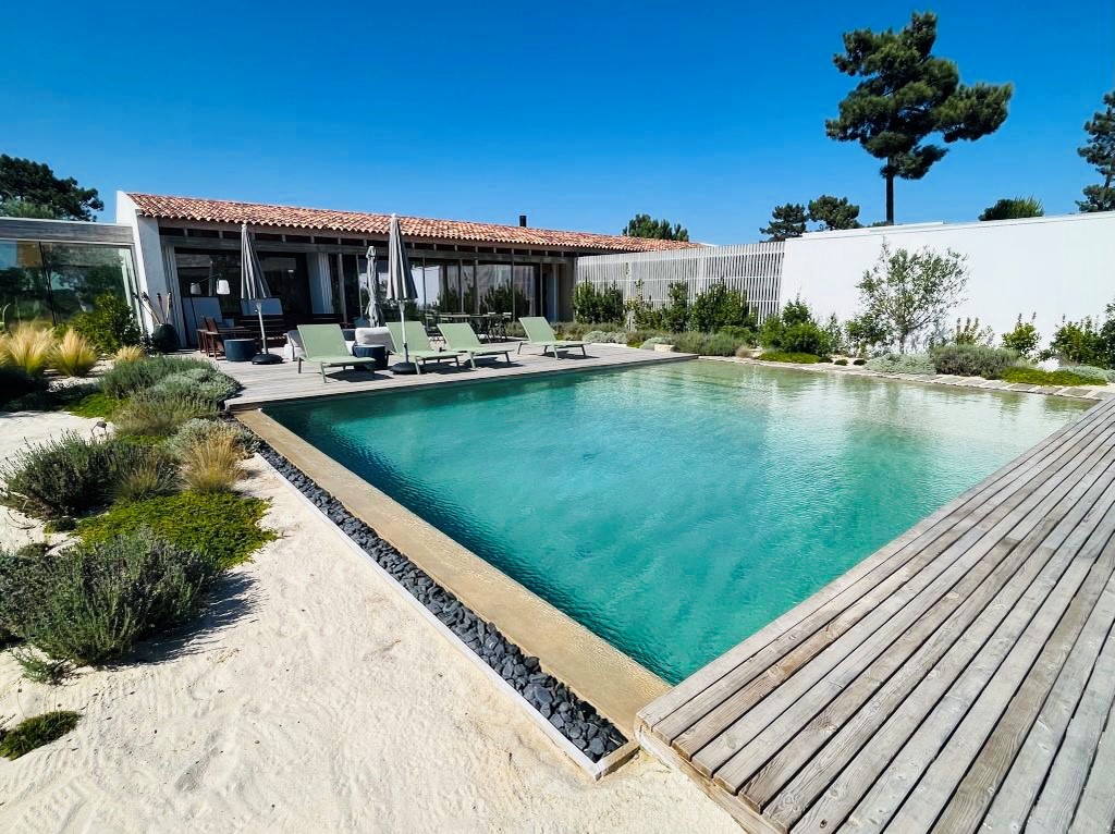 Villa Angatù Luxury Villa Rental, Compotra, Portugal 5-1 - The Luxury Travel Book