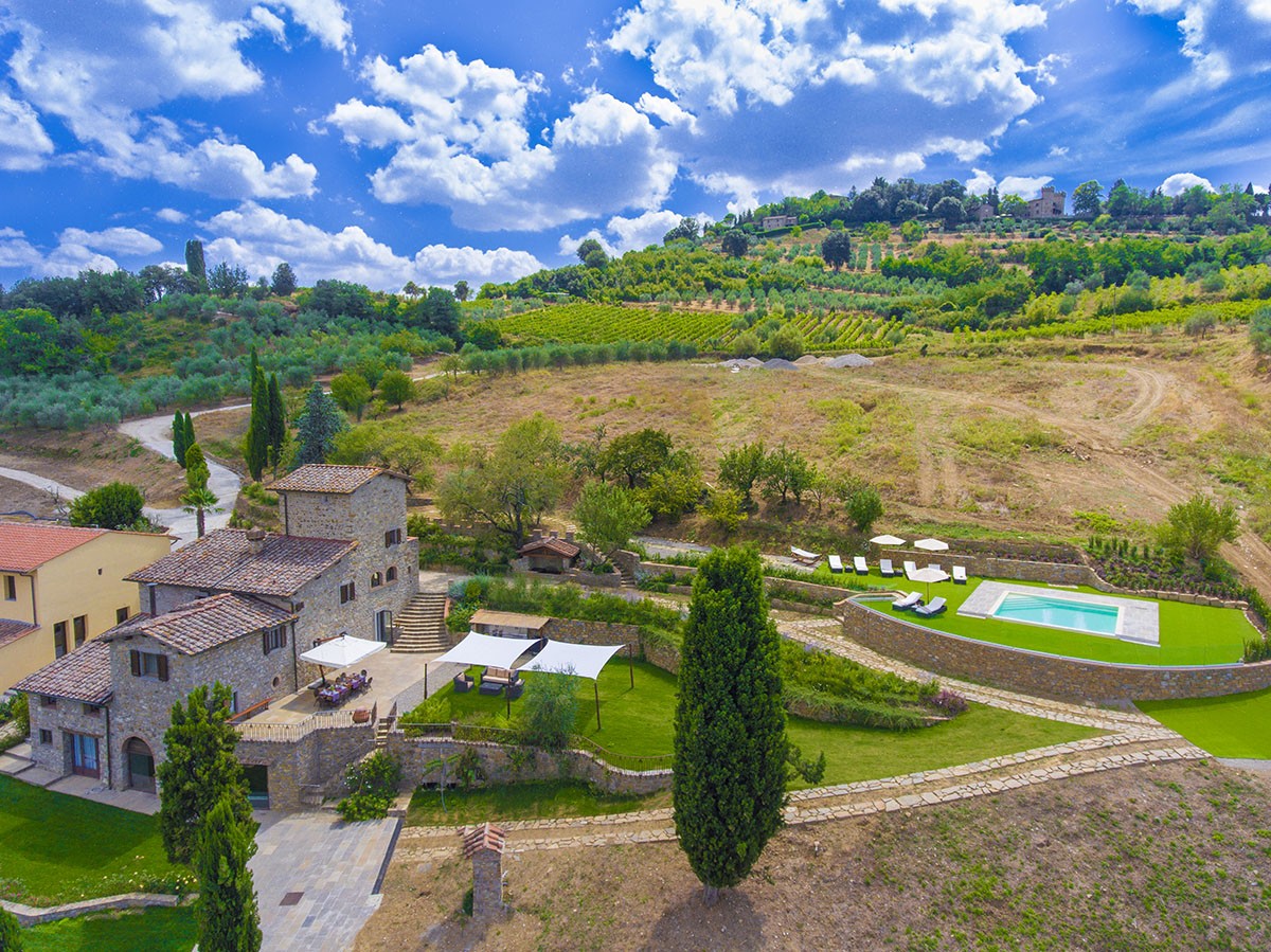 Wedding villas in Tuscany: 10 of the most dreamy wedding villas in this beautiful Italian region