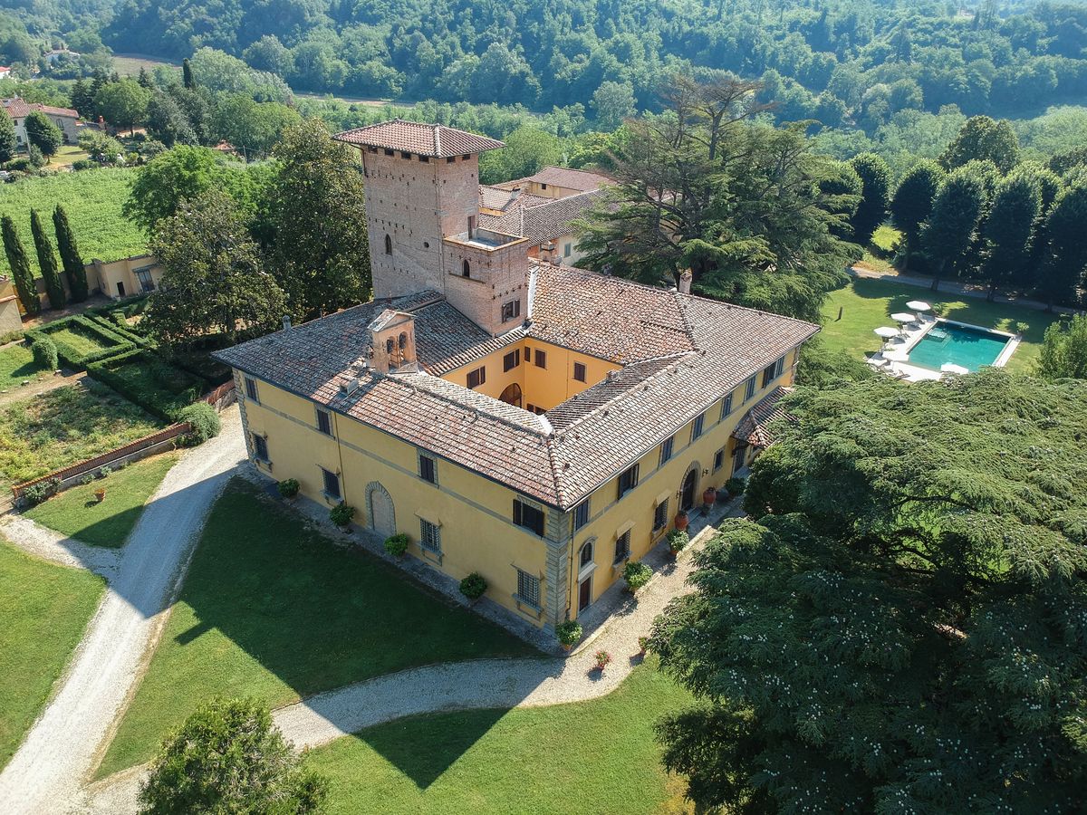 Wedding villa Tuscany collection