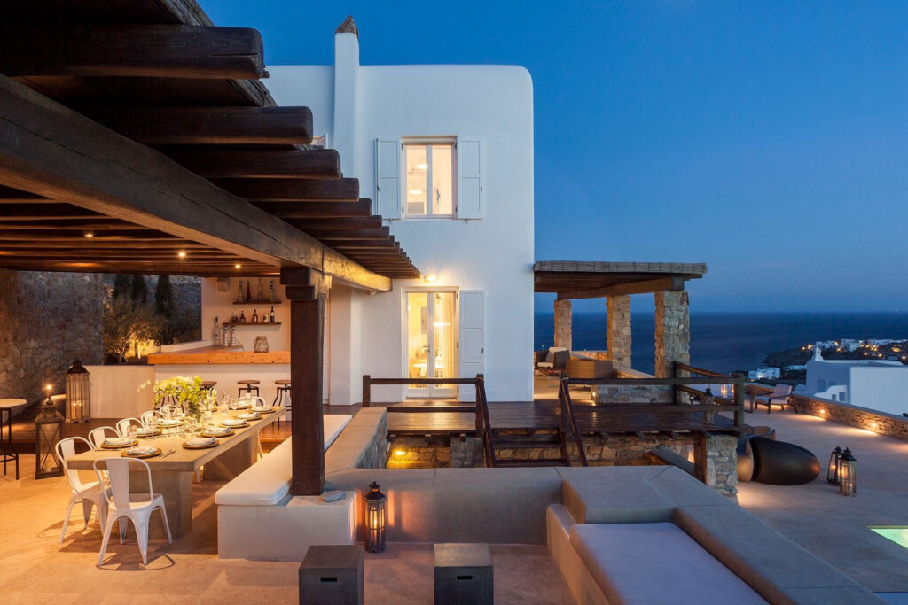 Luxury villas in Mykonos: Villa Diakoftis