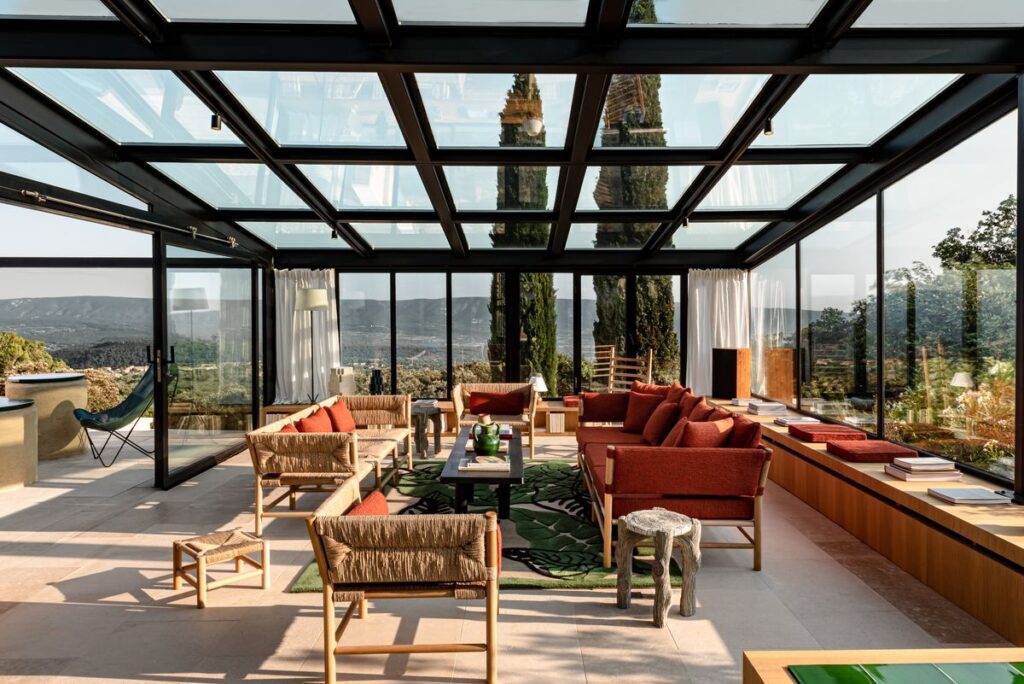 Private Chef Villa Les Hauts de Gordes in Provence, France