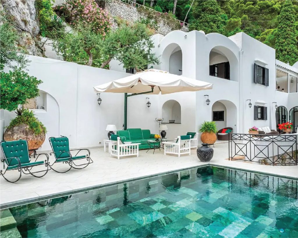 Hilltop villa on Capri with with magical views of the Gulf of Sorrento, Vesuvius, and the beautiful Bay of Naples.